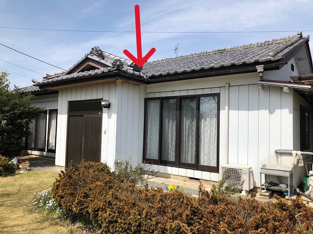 深谷市明戸で屋根葺き替え、外壁・倉庫塗装。倉庫にも高耐久のフッ素塗料を使用。