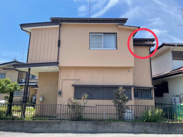 深谷市で強風により、軒天が剥がれたとご相談。現地調査に伺いました。